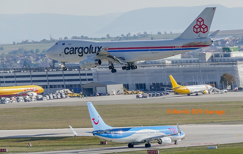 747 STR 22.10. Bilder (hier klicken)