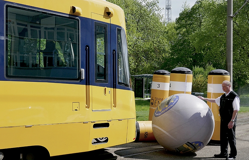 Bilder Pressetermin Tram-EM (hier klicken)
