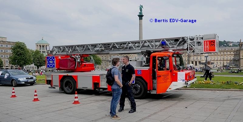 Schlossplatz von oben 04.05. Bilder (hier klicken)