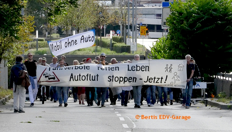autofrei Demo Stgt 23.09. Video (hier klicken)