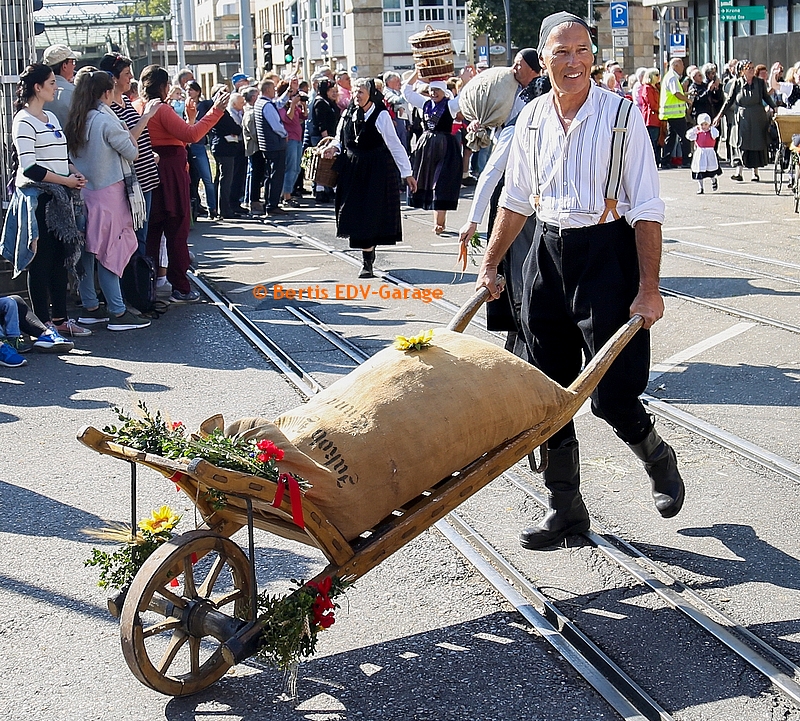 Volksfestumzug 30.09. Bericht (hier klicken)