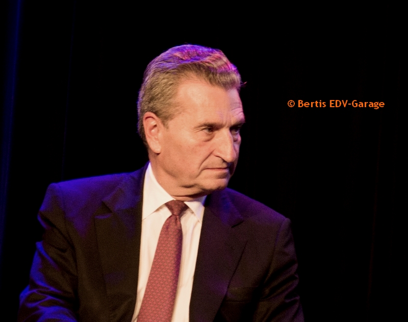 Videoeinspieler Dodokay + Oettinger (hier klicken)